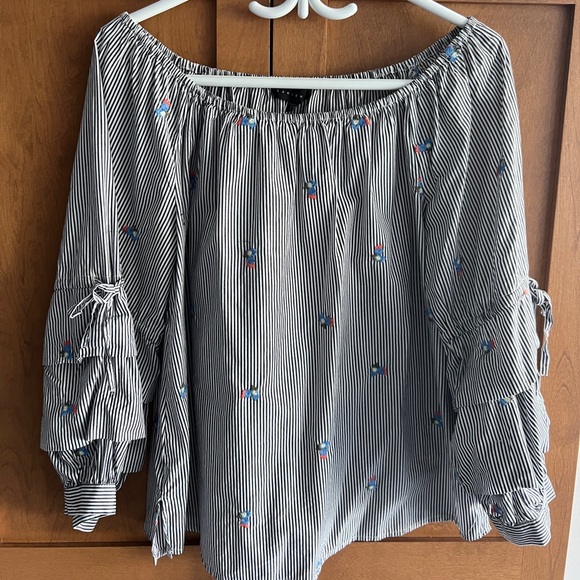 Blouse - Picture 1 of 5